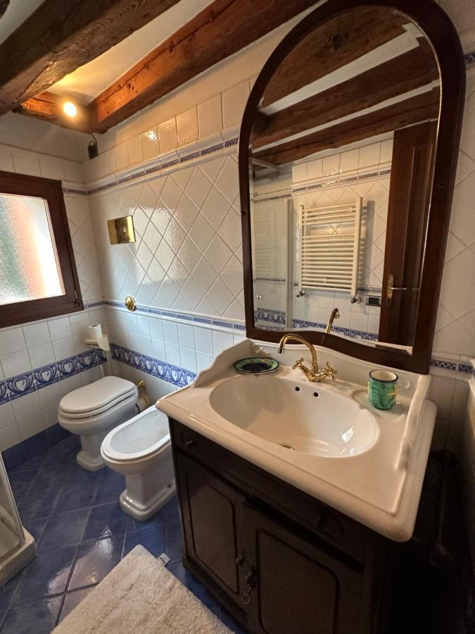 1 Ca'Del Traghetto Family Apartment Venedik Dış mekan fotoğraf